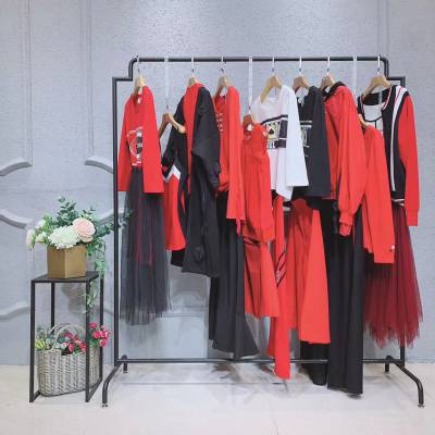 广东东莞批发服装在哪里