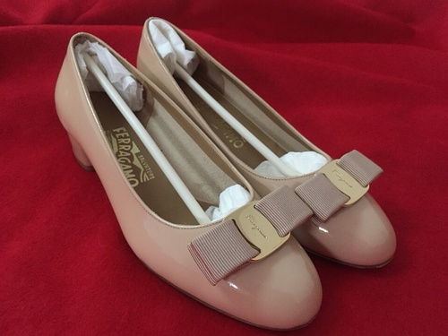 女鞋品牌奢侈品有哪些
